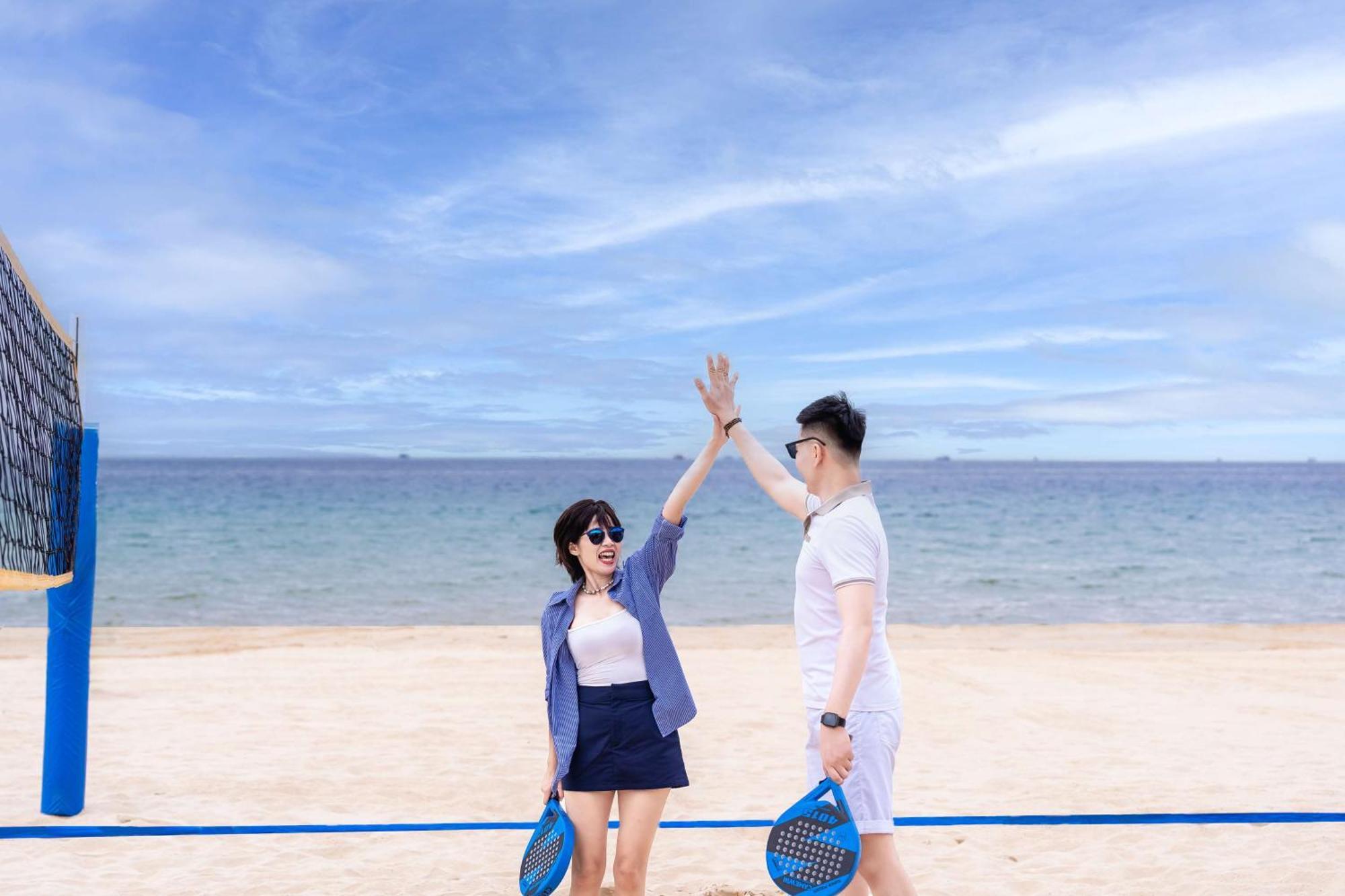 Radisson Blu Resort Phu Quoc Exterior foto A high five